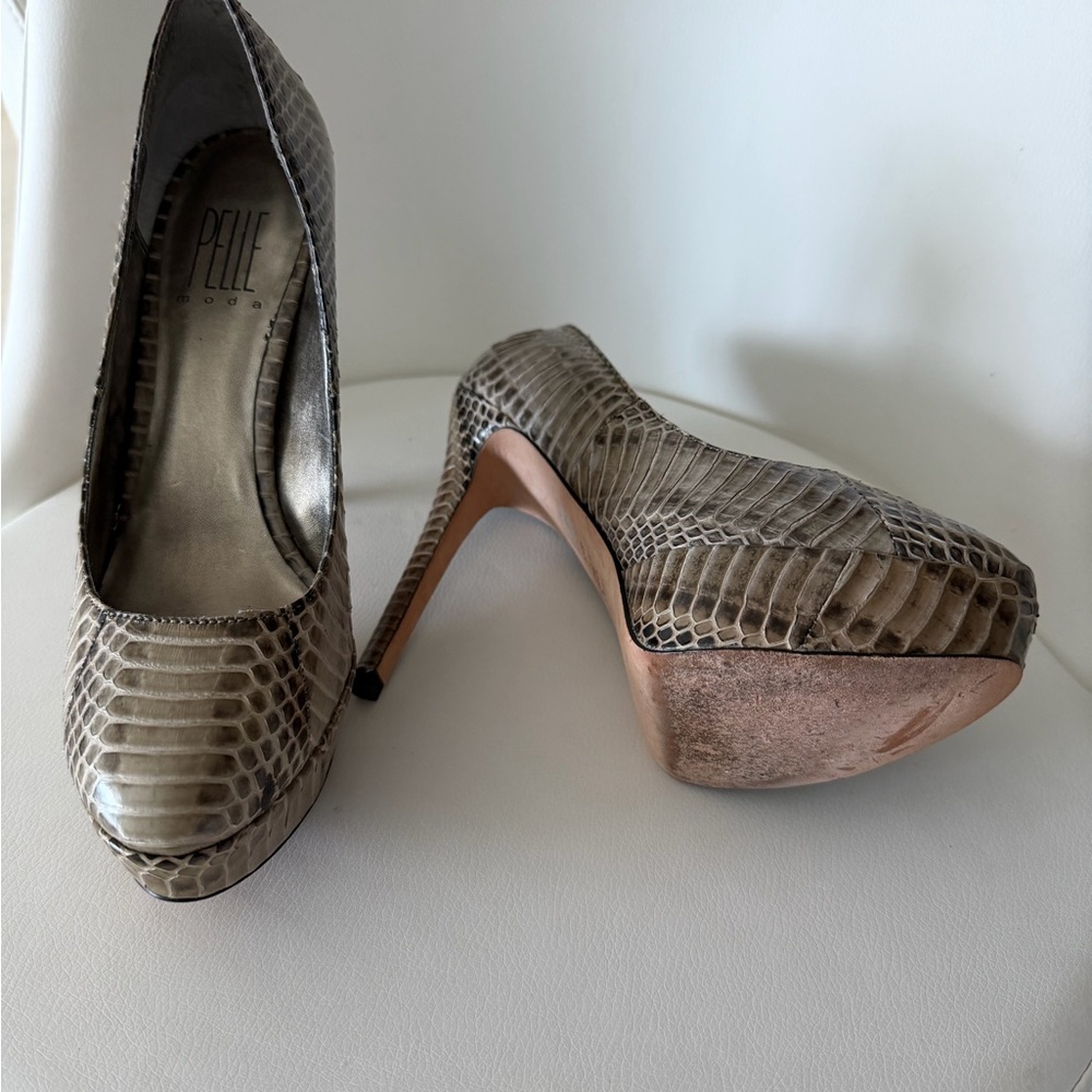 Pelle Moda Snakeskin Heels - Tan